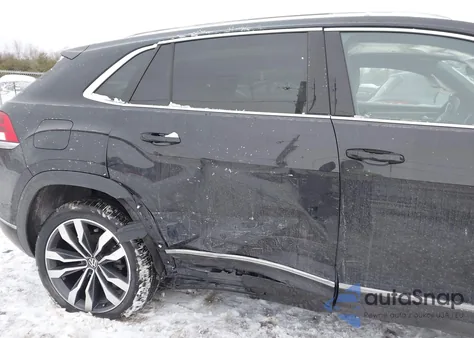 2023 Volkswagen Atlas Cross Sport 3.6L V6 Sel Premium R-Line z USA, uszkodzony, nr VIN 1V2FE2CA6PC216888